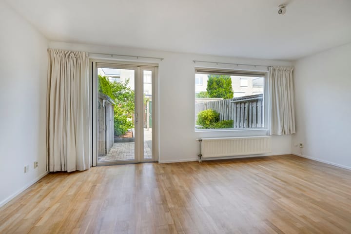 Tussenwoning te koop: Floris Versterstraat 47, Almere