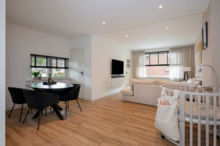 Hoekwoning te koop: Leliestraat 2, Sittard