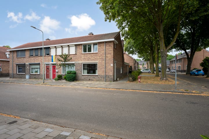Hoekwoning te koop: Leliestraat 2, Sittard