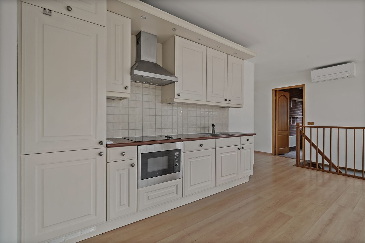 Photo 14 of Meidoornstraat 128-C