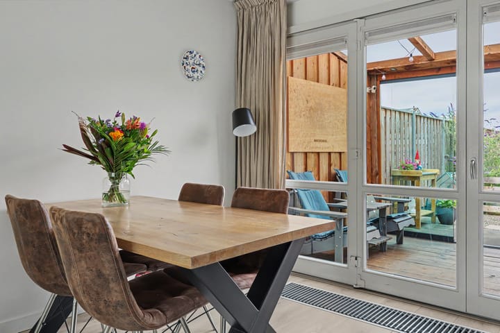 Tussenwoning te koop: Merelstraat 42, Winterswijk