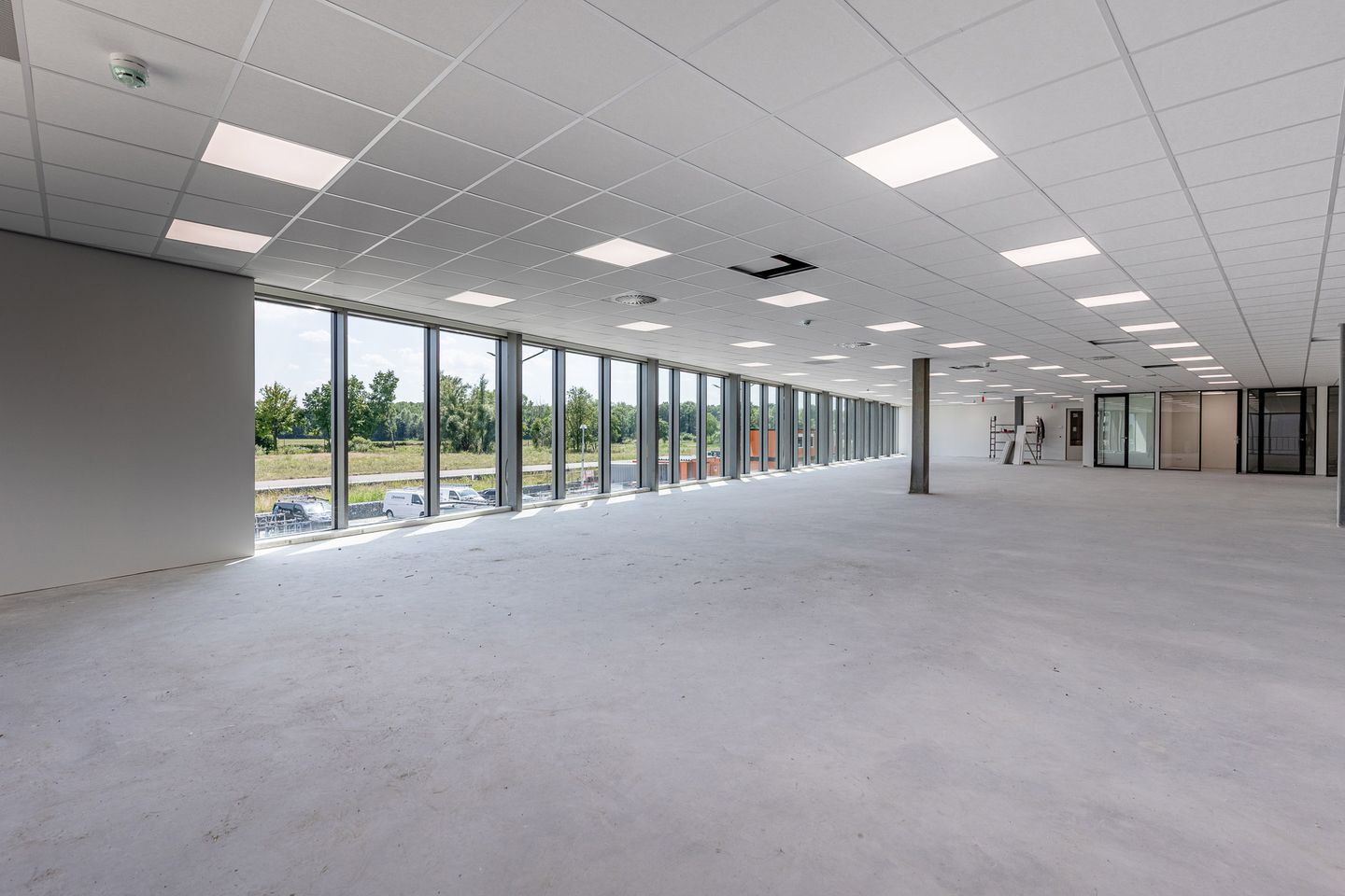 View photo 3 of Automotive Campus 82