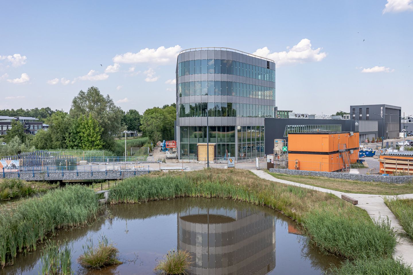 View photo 1 of Automotive Campus 82