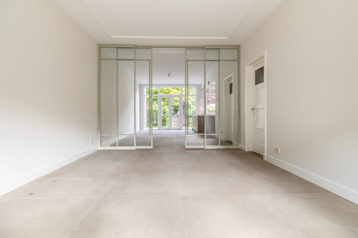 Hoekwoning te huur: Mesdagstraat 39, 'S-Gravenhage