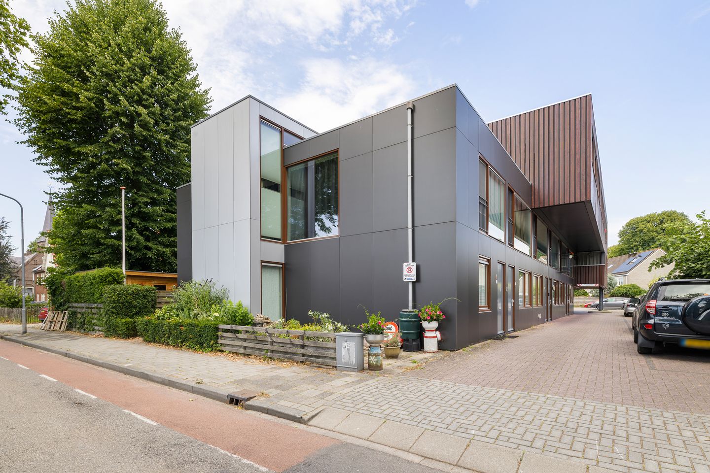 Foto 1 van Kerklaan 20-AP10