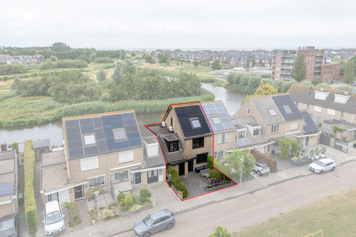 Tussenwoning te koop: Tjaskermolen 7, Edam