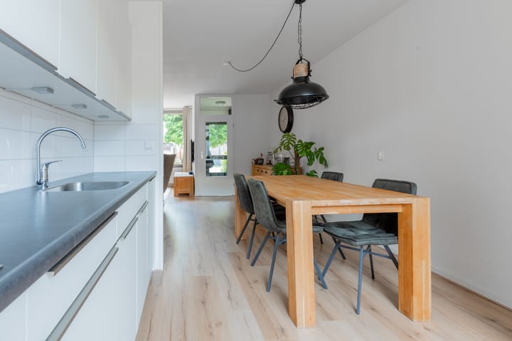 Hoekwoning te koop: Van Bosseware 24, Zwolle