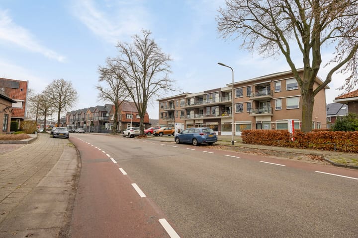 Foto 2 van Oosteinde 25