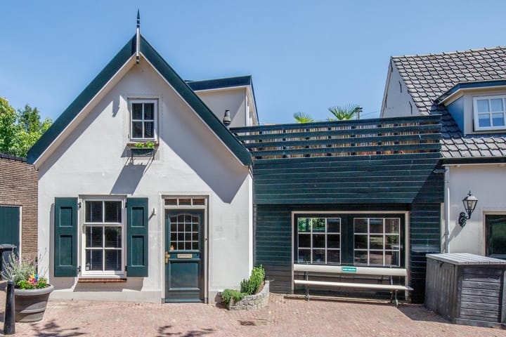 Hoekwoning te koop: Kerksingel 43A, Bergambacht