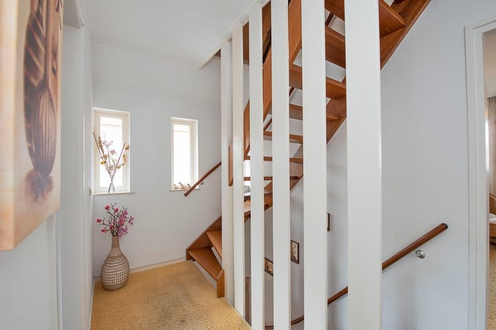 Tussenwoning te koop: Fie Carelsenstraat 84, Hengelo