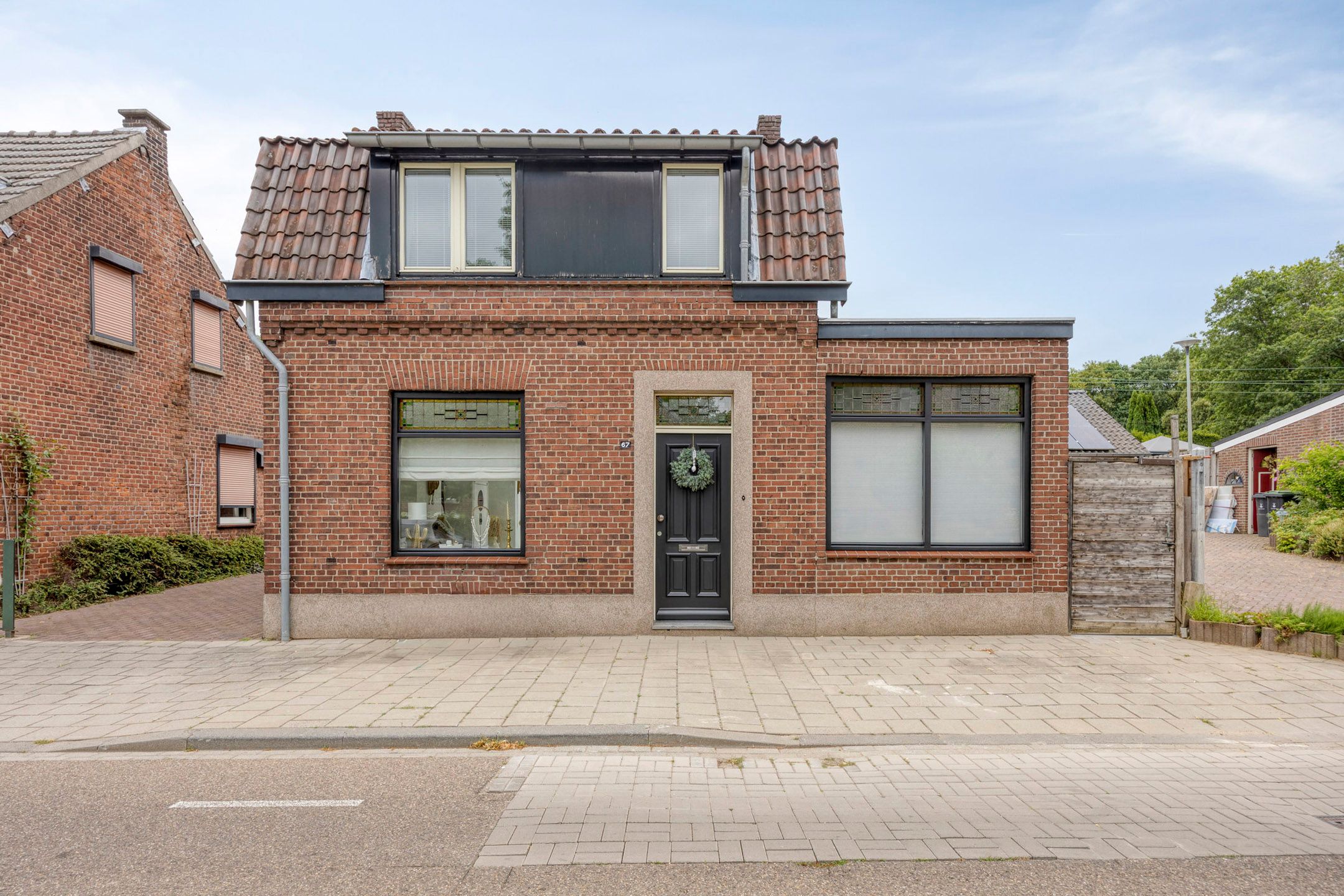 Burgemeester Thomas Wackersstraat 67 