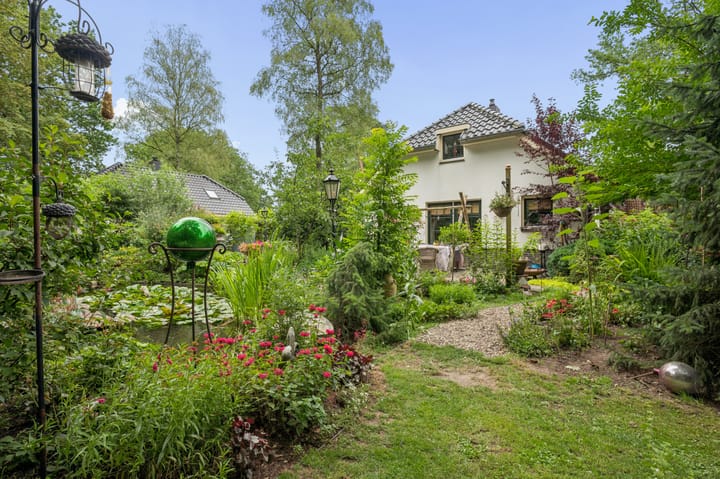 Vrijstaande woning te koop: Zonneoordlaan 47R51, Ede