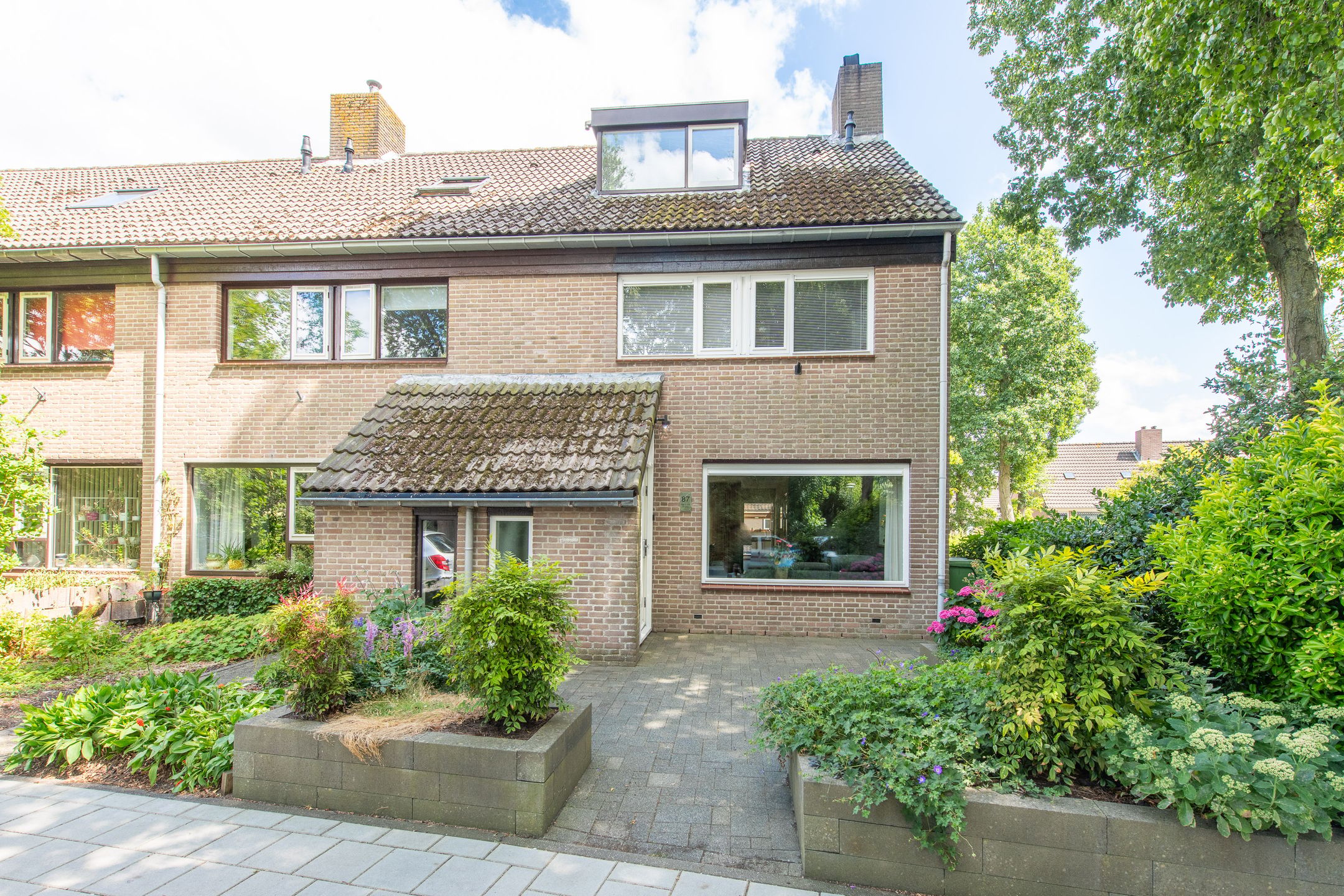 Foto 42 van Saskerstraat 87