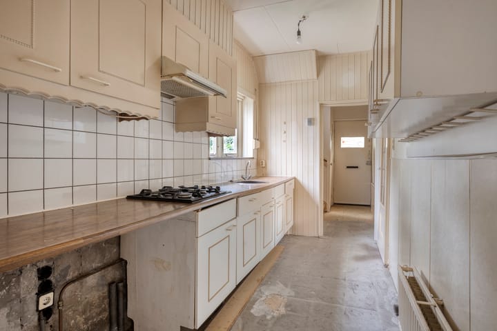 Twee-onder-één-kap te koop: Groenezoom 169, Rotterdam
