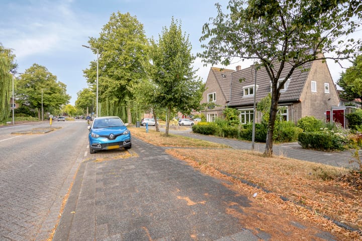 Twee-onder-één-kap te koop: Groenezoom 169, Rotterdam