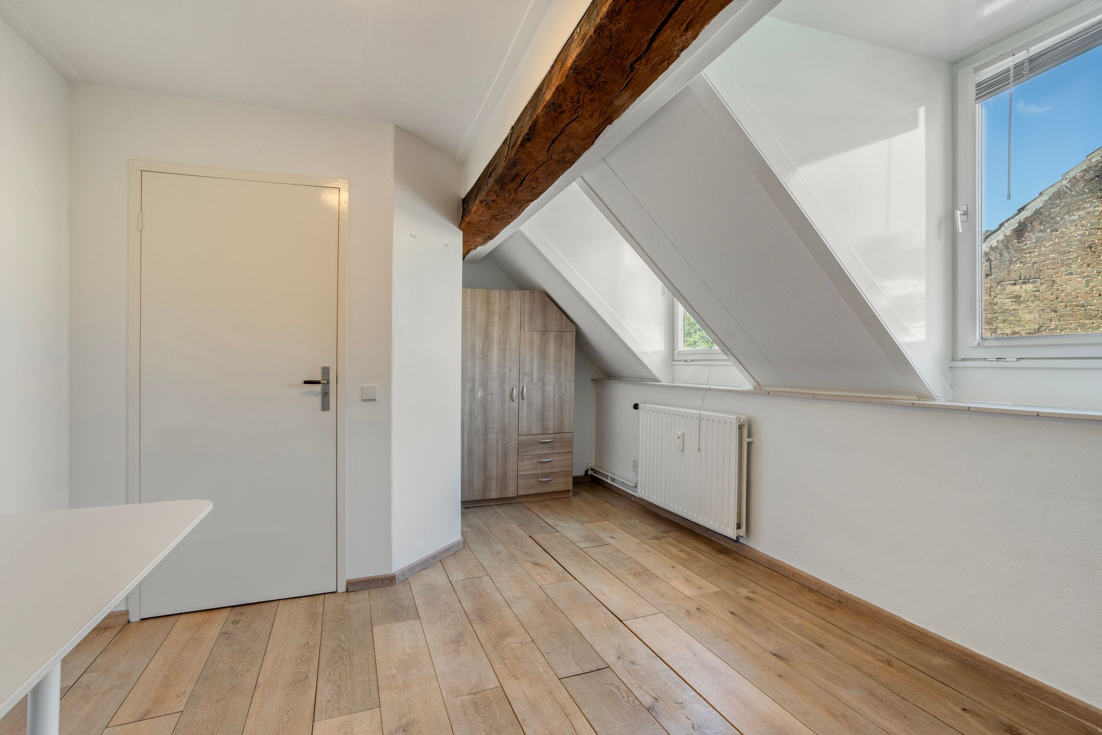 Photo 9 of Jekerstraat 8-C