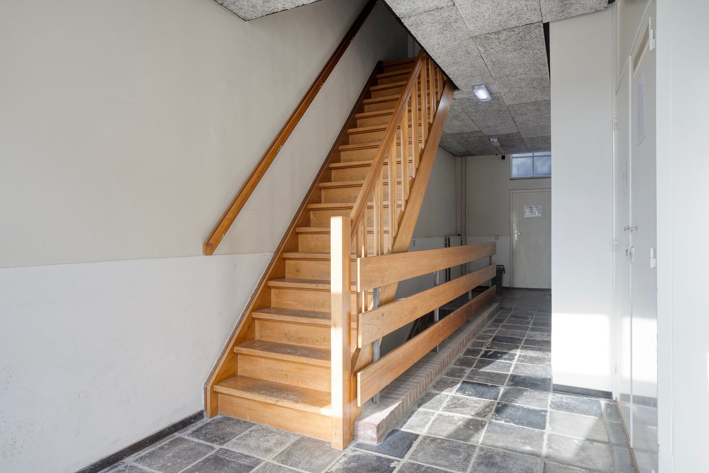Photo 14 of Jekerstraat 8-C