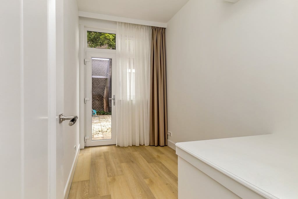 Foto 21 van Juliana van Stolberglaan 284