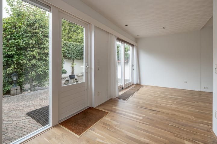 Hoekwoning te huur: Prinses Margrietplantsoen 30, Bussum