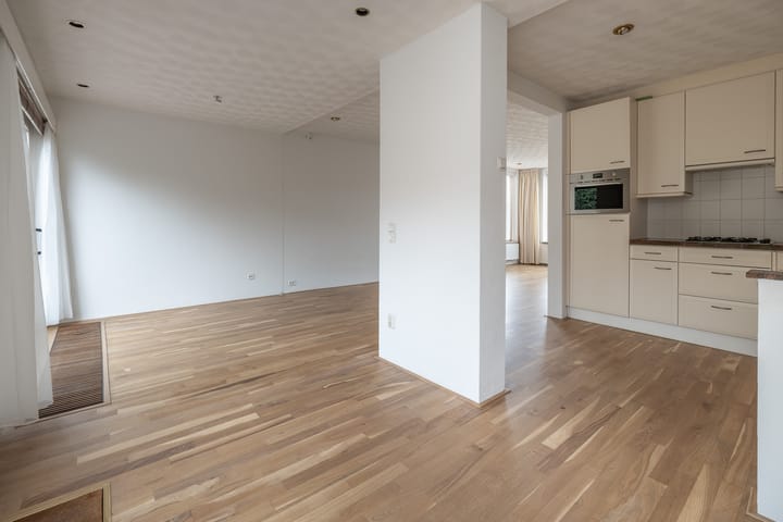 Hoekwoning te huur: Prinses Margrietplantsoen 30, Bussum