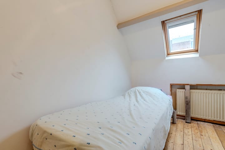 Tussenwoning te koop: Oede van Hoornestraat 12, Breda