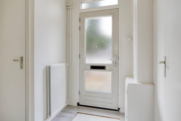 Tussenwoning te koop: Willibrorduslaan 156, Valkenswaard
