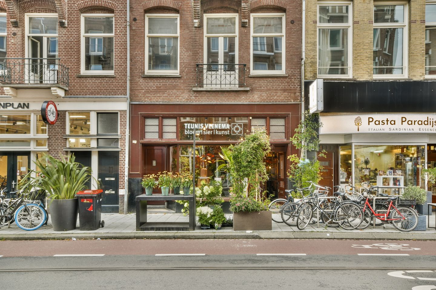 View photo 2 of Koninginneweg 271-H