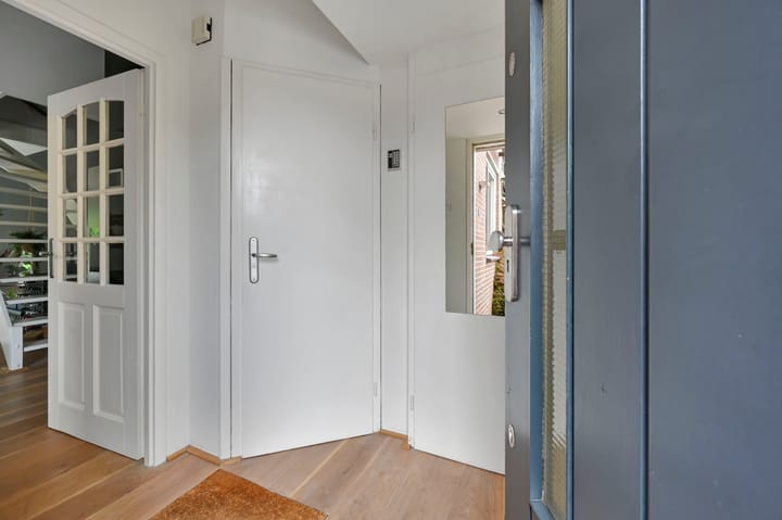 Tussenwoning te koop: Vlasakker 17, Zoetermeer