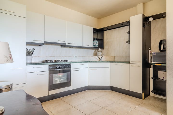 Appartement te koop: Suze Groenewegstraat 187, Purmerend