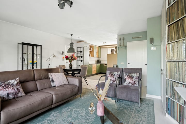 Tussenwoning te koop: Ma Ueberfeldtstraat 7, Breda