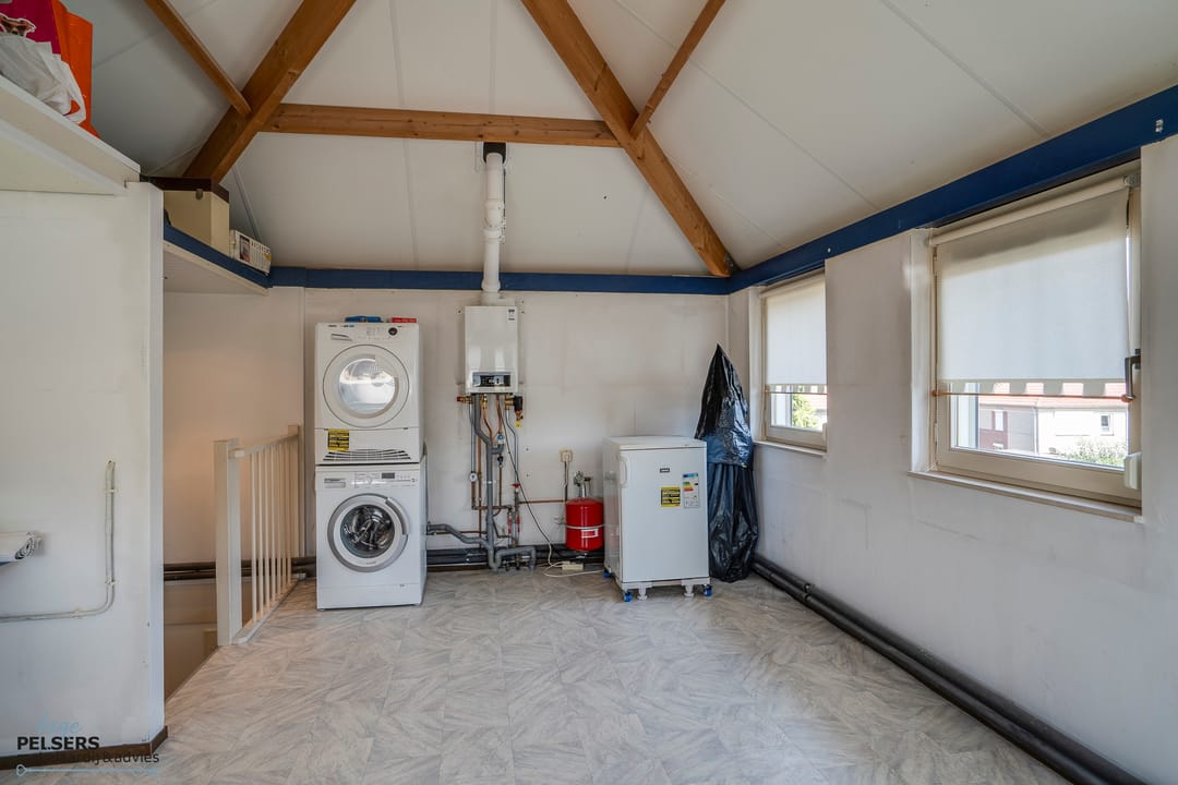 Foto 41 van Rinus Pereirastraat 17
