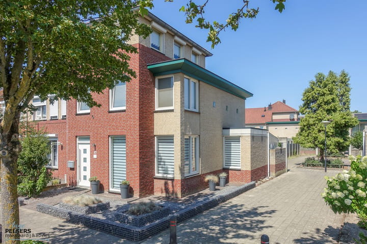 Foto 3 van Rinus Pereirastraat 17