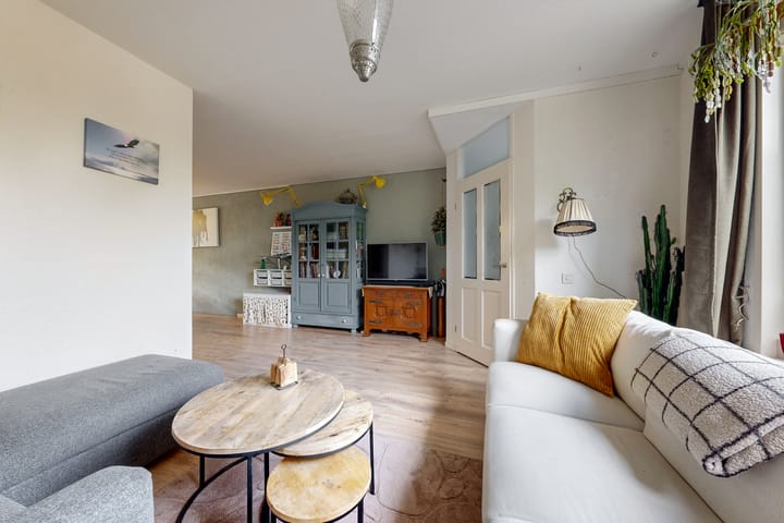 Tussenwoning te koop: Klepperman 24, Alphen Aan Den Rijn