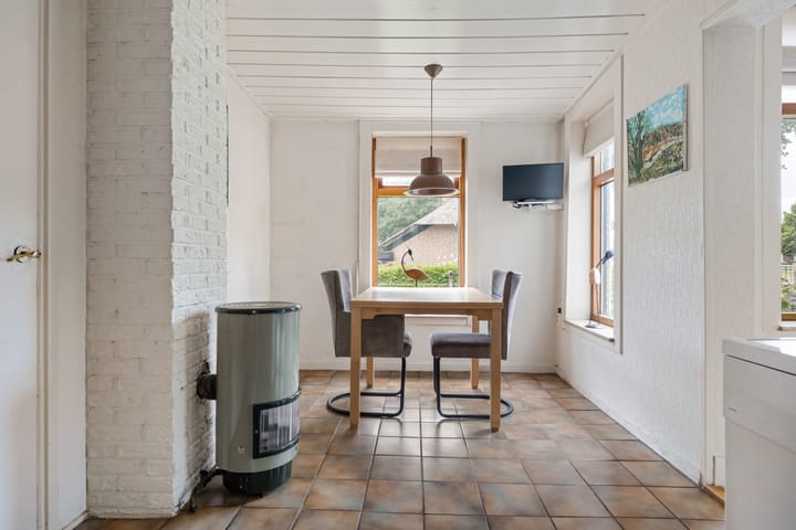 Vrijstaande woning te koop: Hoofdweg 224, Bovensmilde