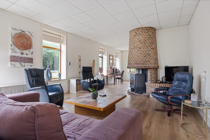 Vrijstaande woning te koop: Hoofdweg 224, Bovensmilde