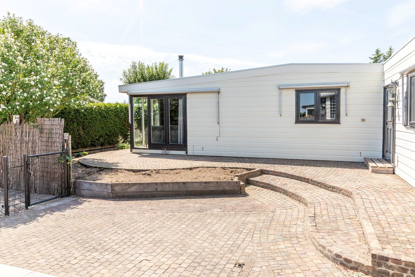 Foto 1 van Rijnbandijk 111-56