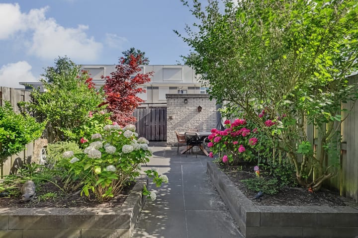 Tussenwoning te koop: Palissander 59, Dordrecht