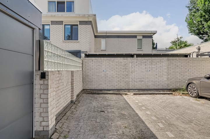 Tussenwoning te koop: Palissander 59, Dordrecht