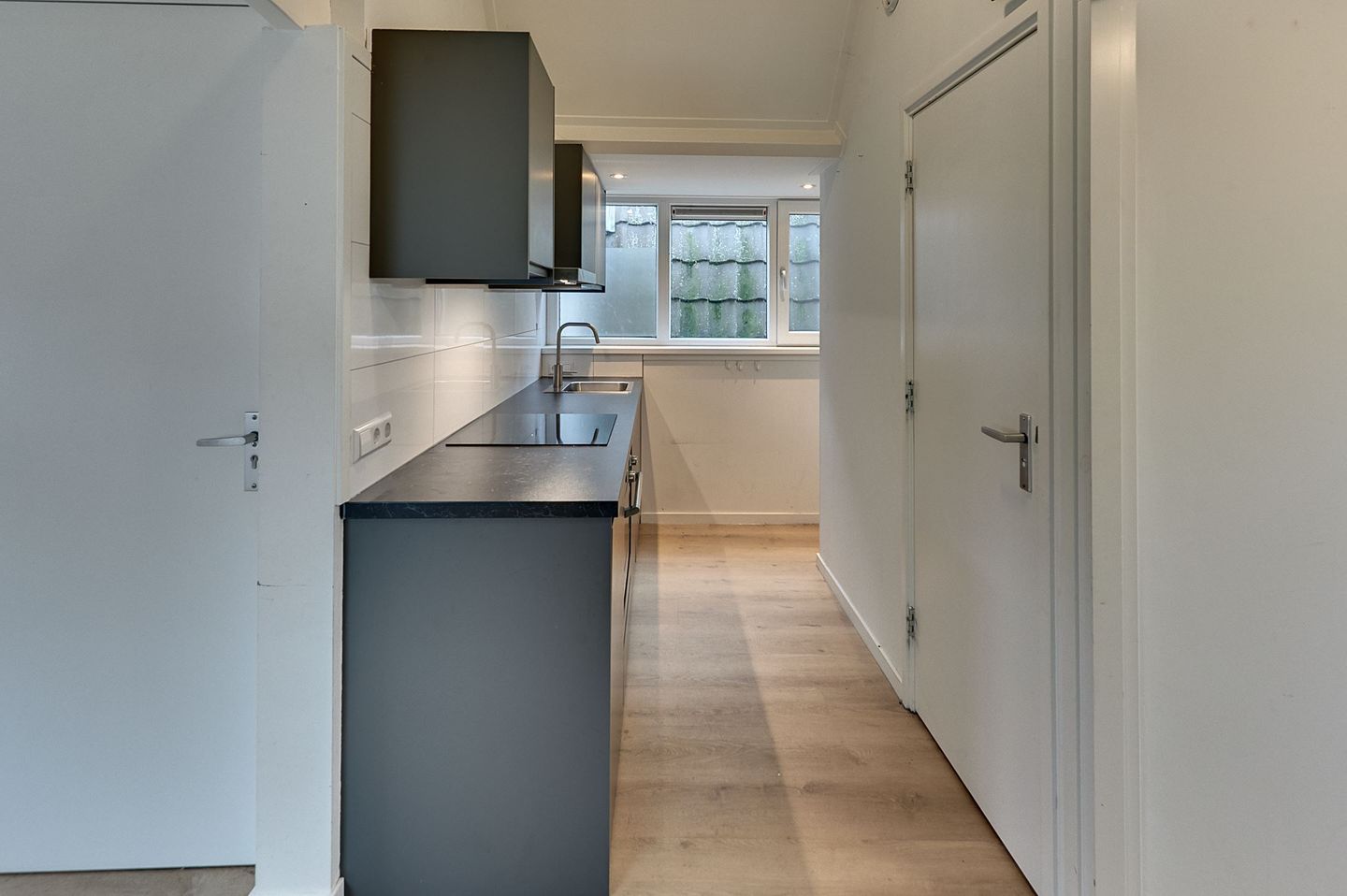 Photo 10 of Vijhestraat 34-B