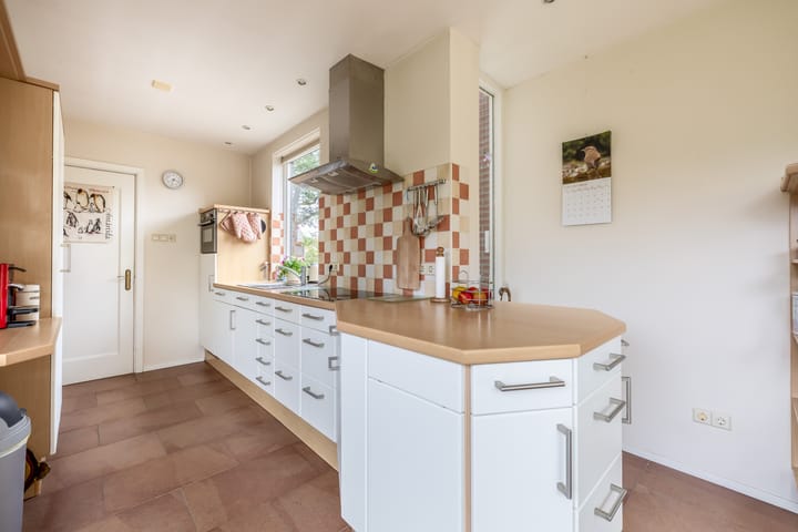 Hoekwoning te koop: Bakenbergseweg 135, Arnhem