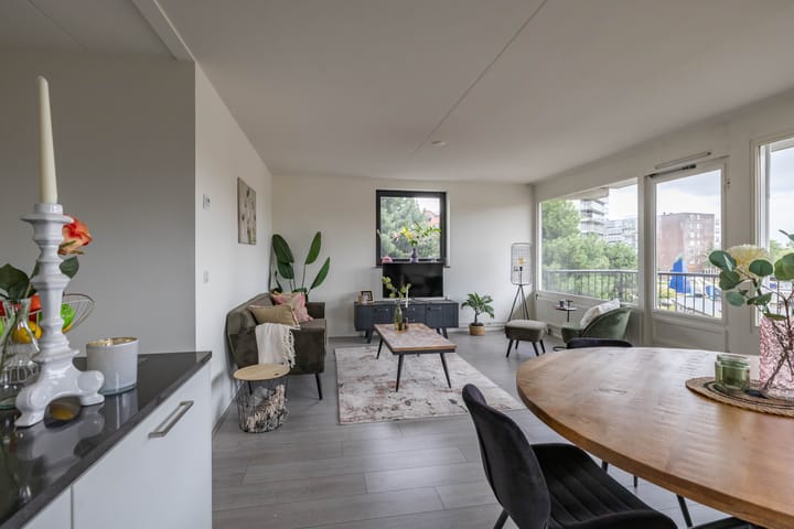 Appartement te koop: De Brink 38, Groningen