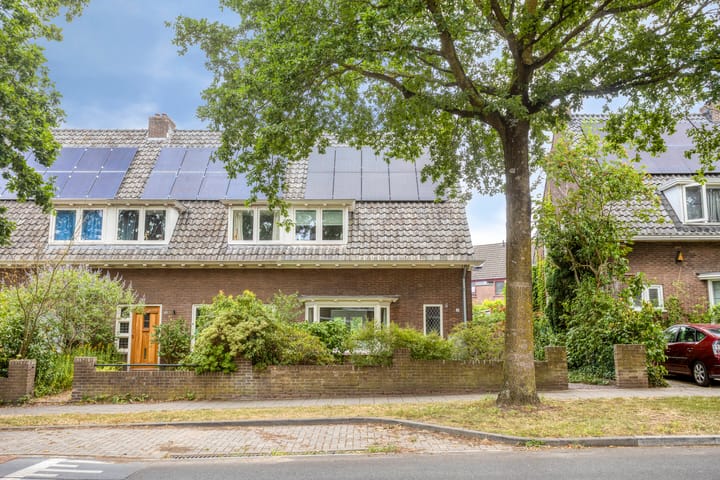 Hoekwoning te koop: Beatrixlaan 12, Wageningen