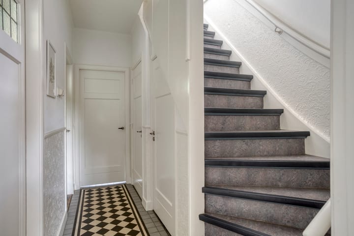 Hoekwoning te koop: Beatrixlaan 12, Wageningen