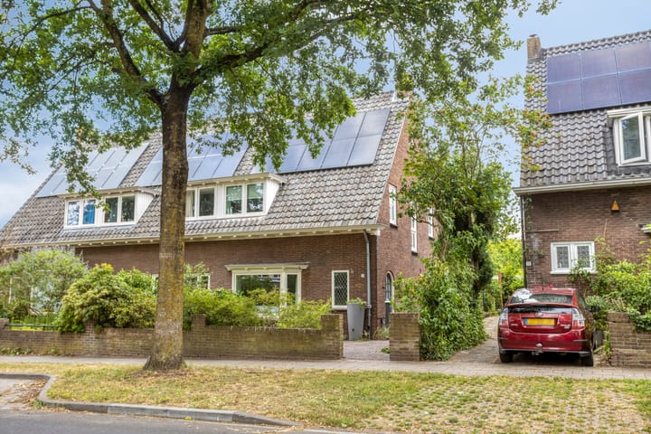 Hoekwoning te koop: Beatrixlaan 12, Wageningen