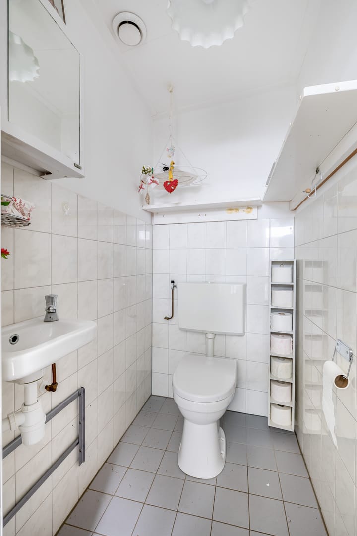 Tussenwoning te koop: Noordelijke Parallelweg 106, Arnhem