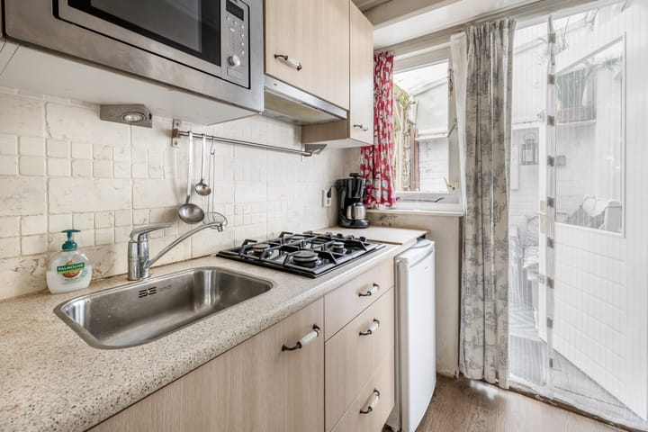 Tussenwoning te koop: Noordelijke Parallelweg 106, Arnhem