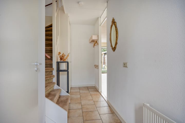 Tussenwoning te koop: Biezenkamp 23, Wapenveld