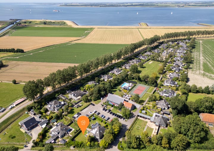 Foto 4 van Buurtweg 11