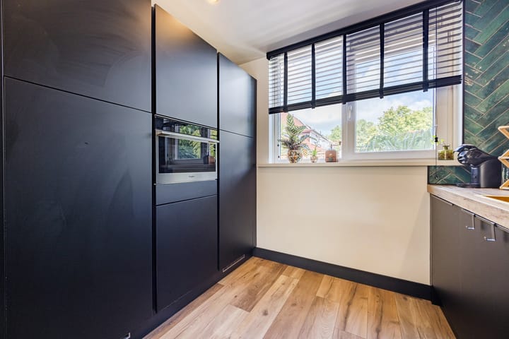 Tussenwoning te koop: Boegbeeld 3, Hellevoetsluis