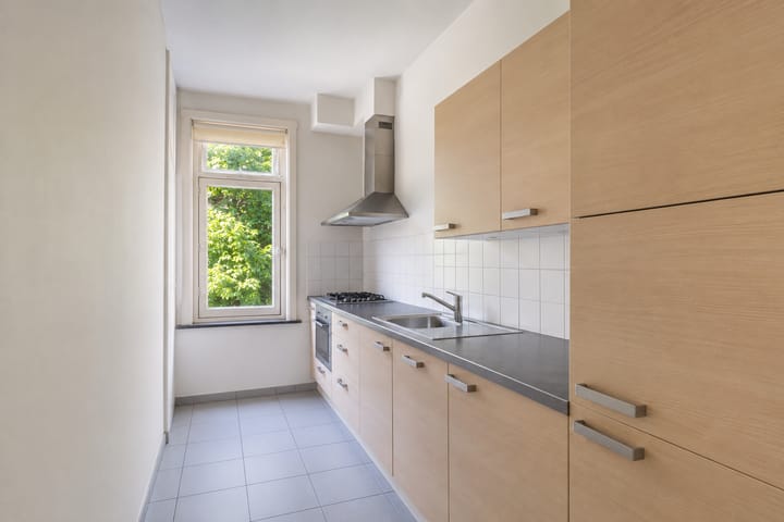 Appartement te huur: Minervalaan 68-2, Amsterdam